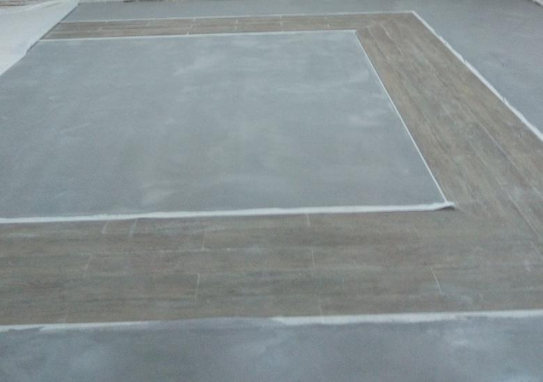 microtopping inside tiles